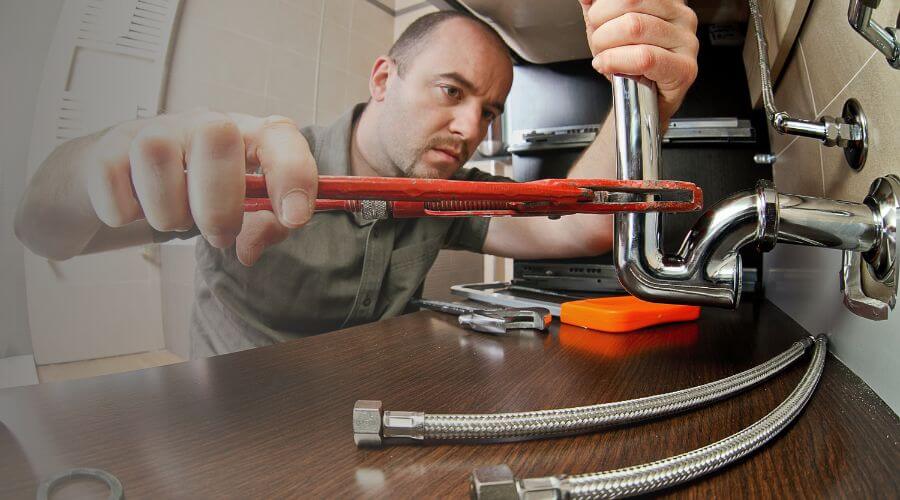 Professional expert plumbing services in Castella, CA